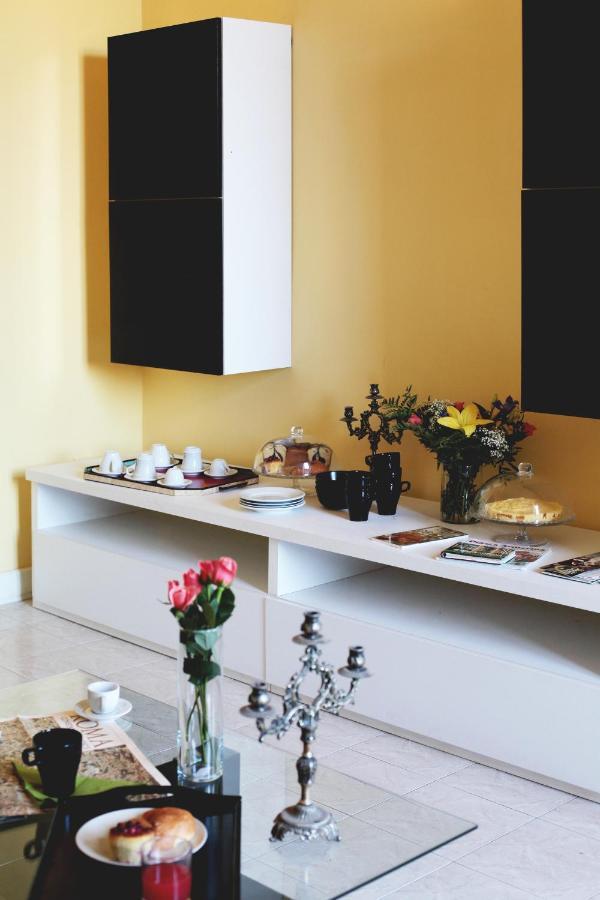 Bed And Breakfast Piazza Vittorio87 Rome Bagian luar foto